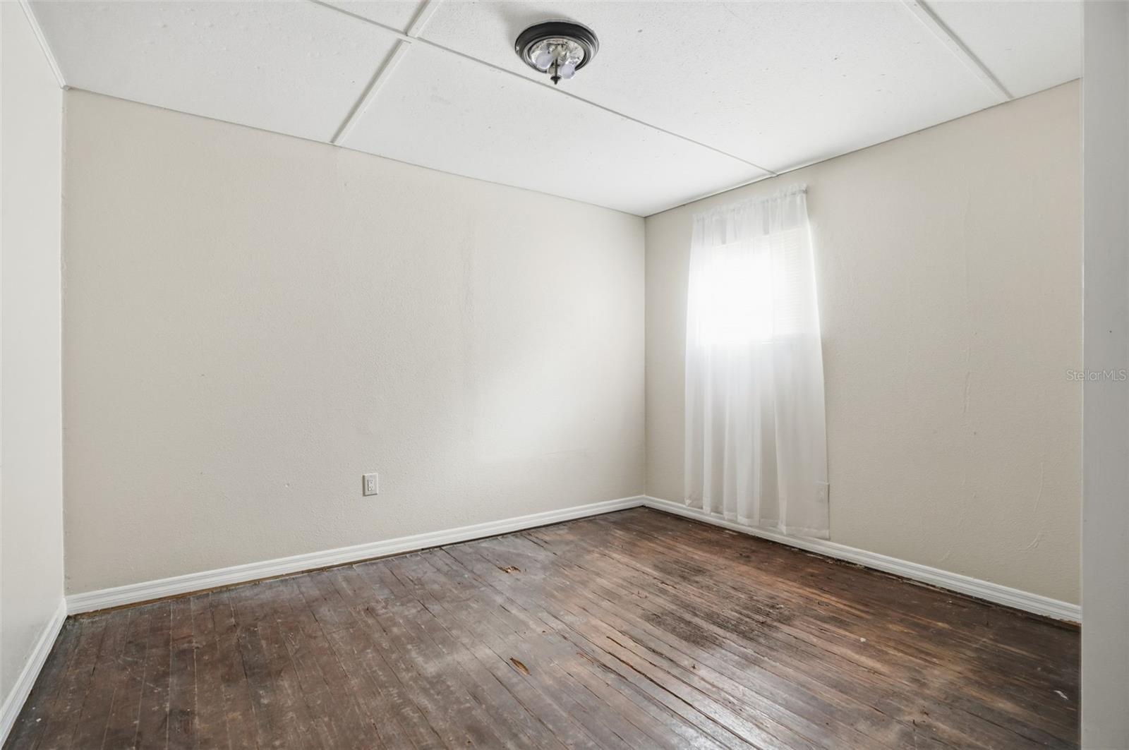 MAYS GREENGLADES 1ST ADD - Residential