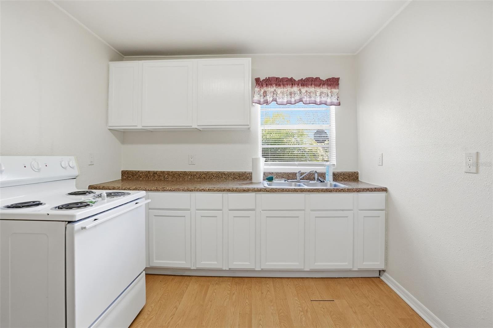 MAYS GREENGLADES 1ST ADD - Residential