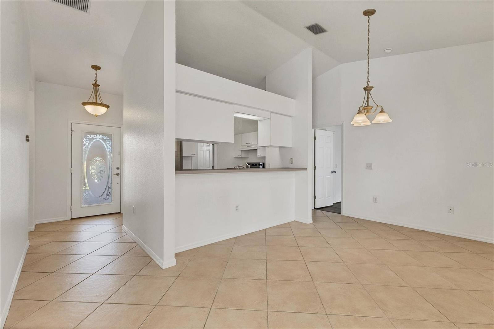 BAY VIEW MANOR - Residential