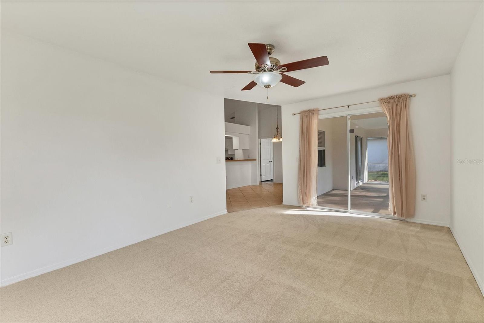 BAY VIEW MANOR - Residential