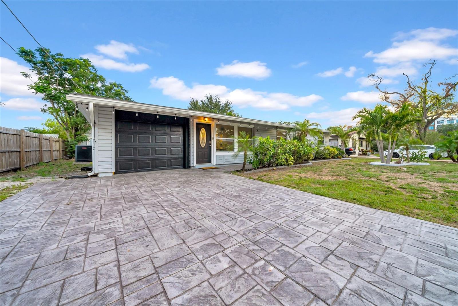 4726 W FAIRVIEW HEIGHTS