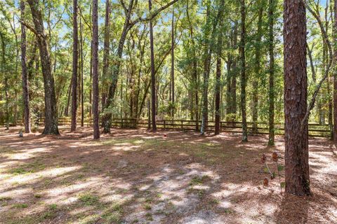 Tiny photo for 42 SE 103rd Street, Ocala, FL 34480 (MLS # OM711674)