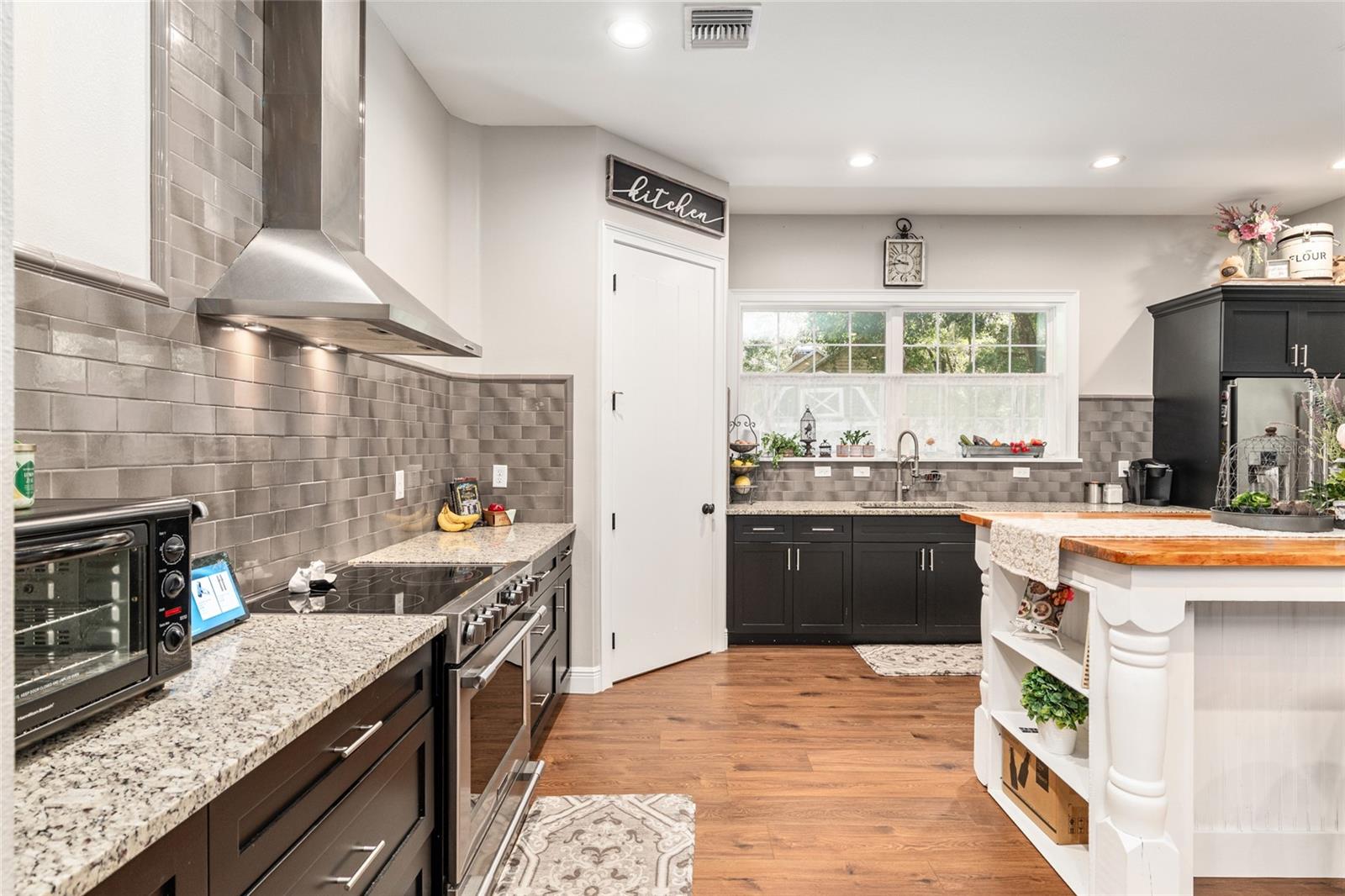 FOUNTAIN OAK - Residential