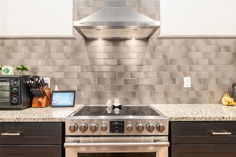 Tiny photo for 42 SE 103rd Street, Ocala, FL 34480 (MLS # OM711674)