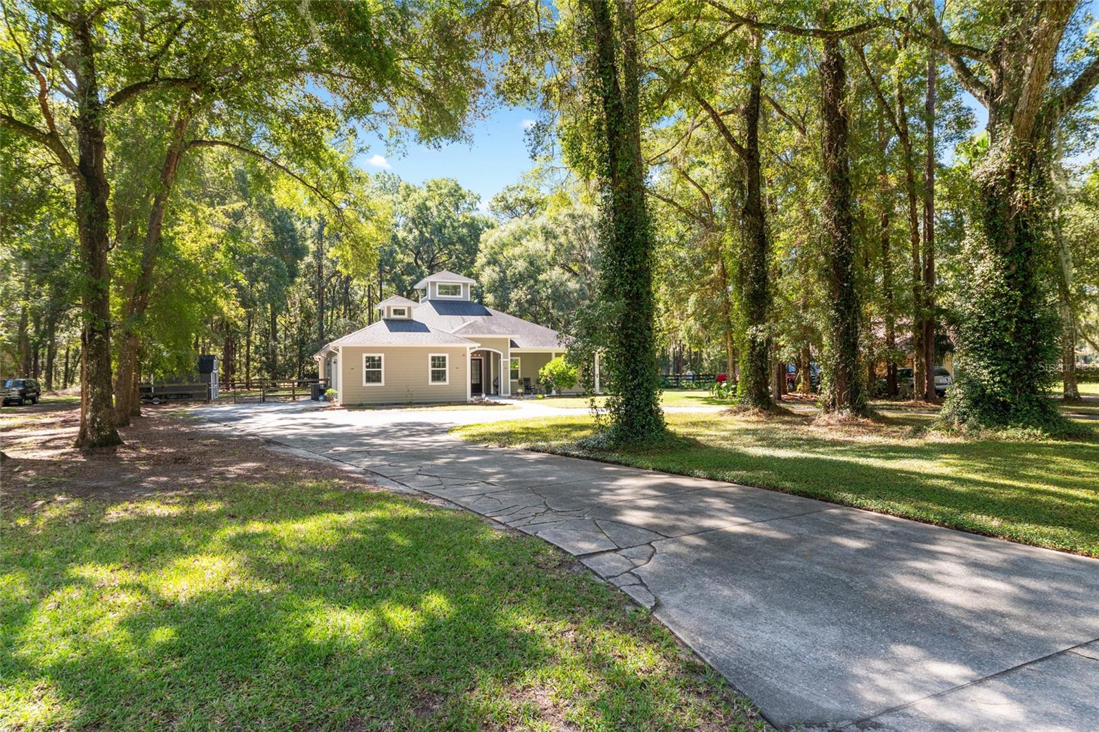 FOUNTAIN OAK - Residential
