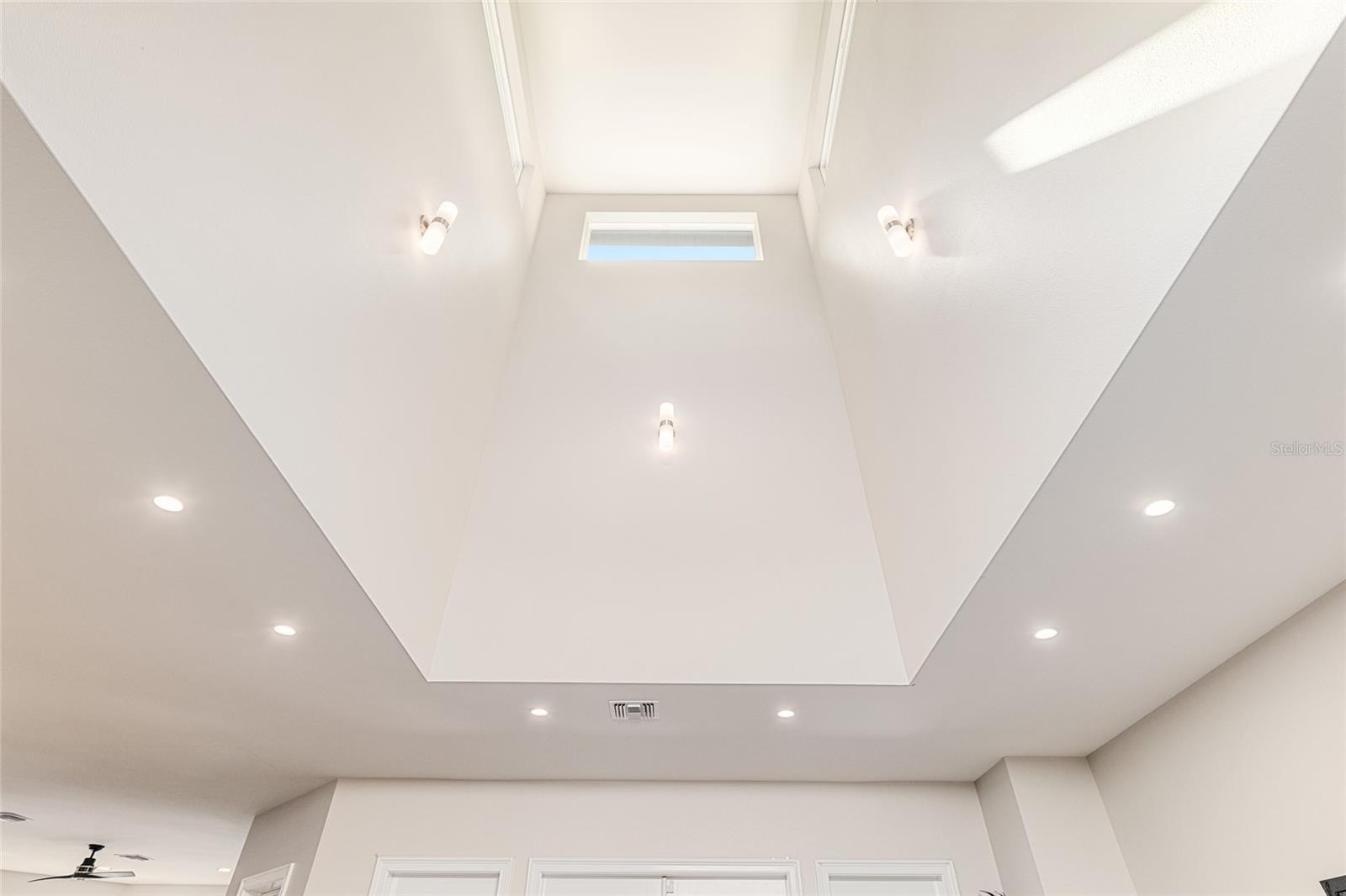 FOUNTAIN OAK - Residential