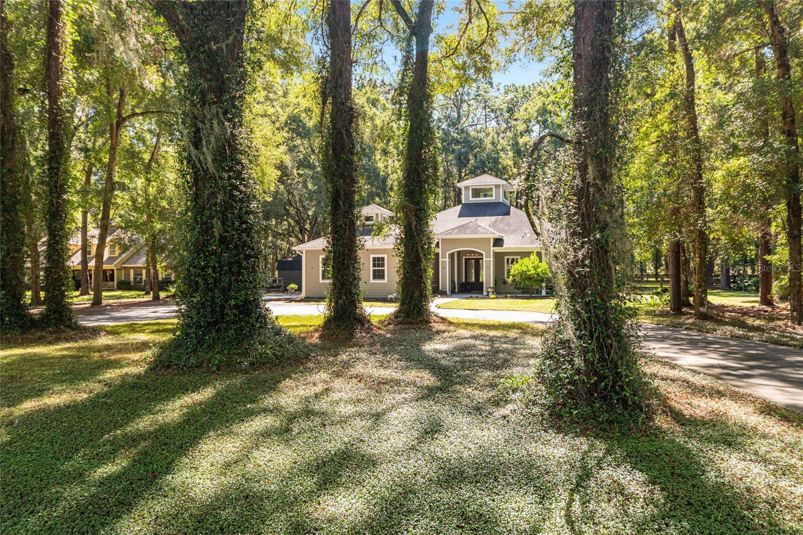 FOUNTAIN OAK - Residential