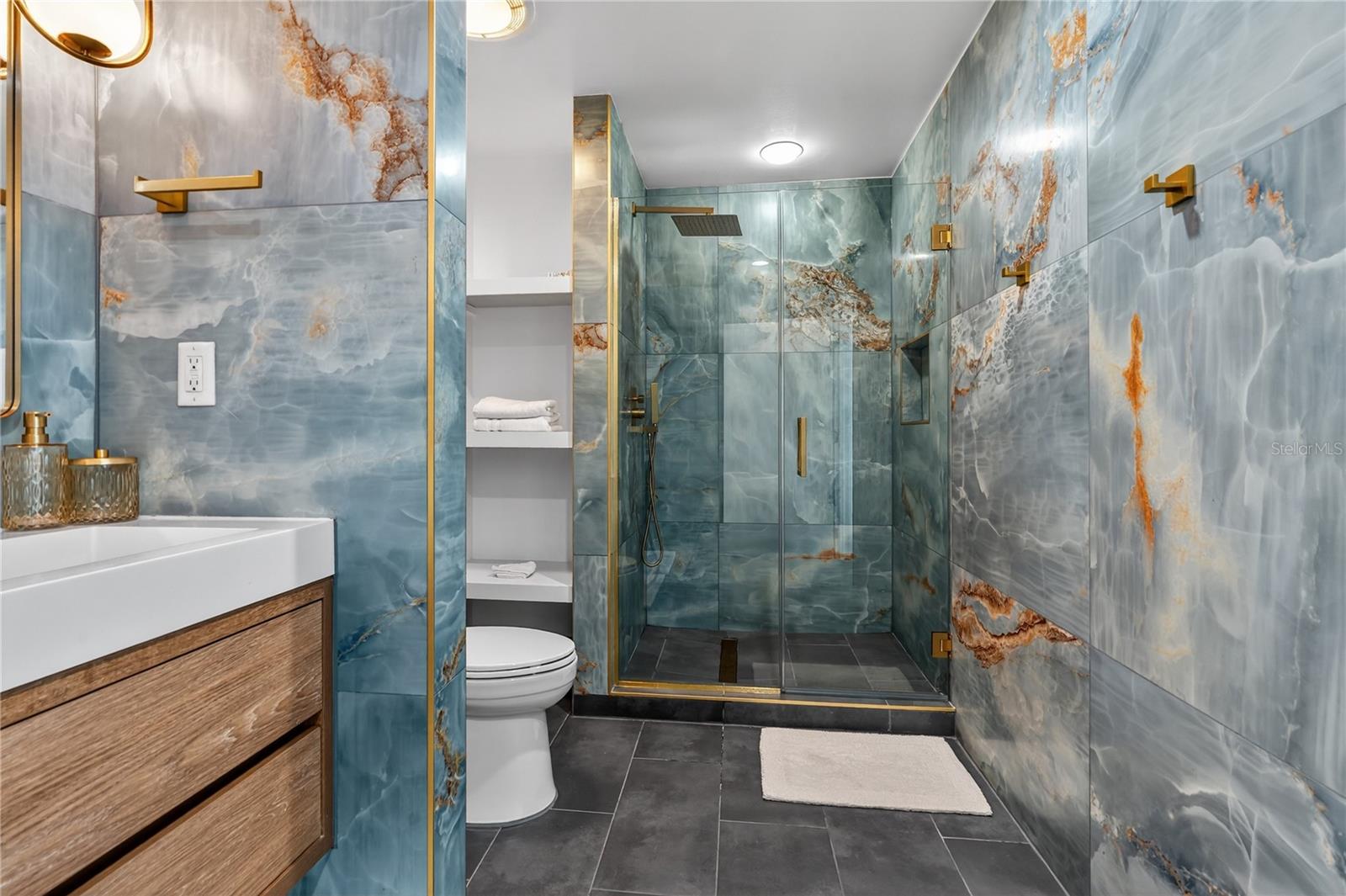 JACKSON - Residential