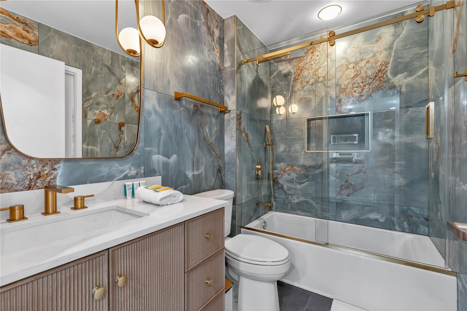 JACKSON - Residential