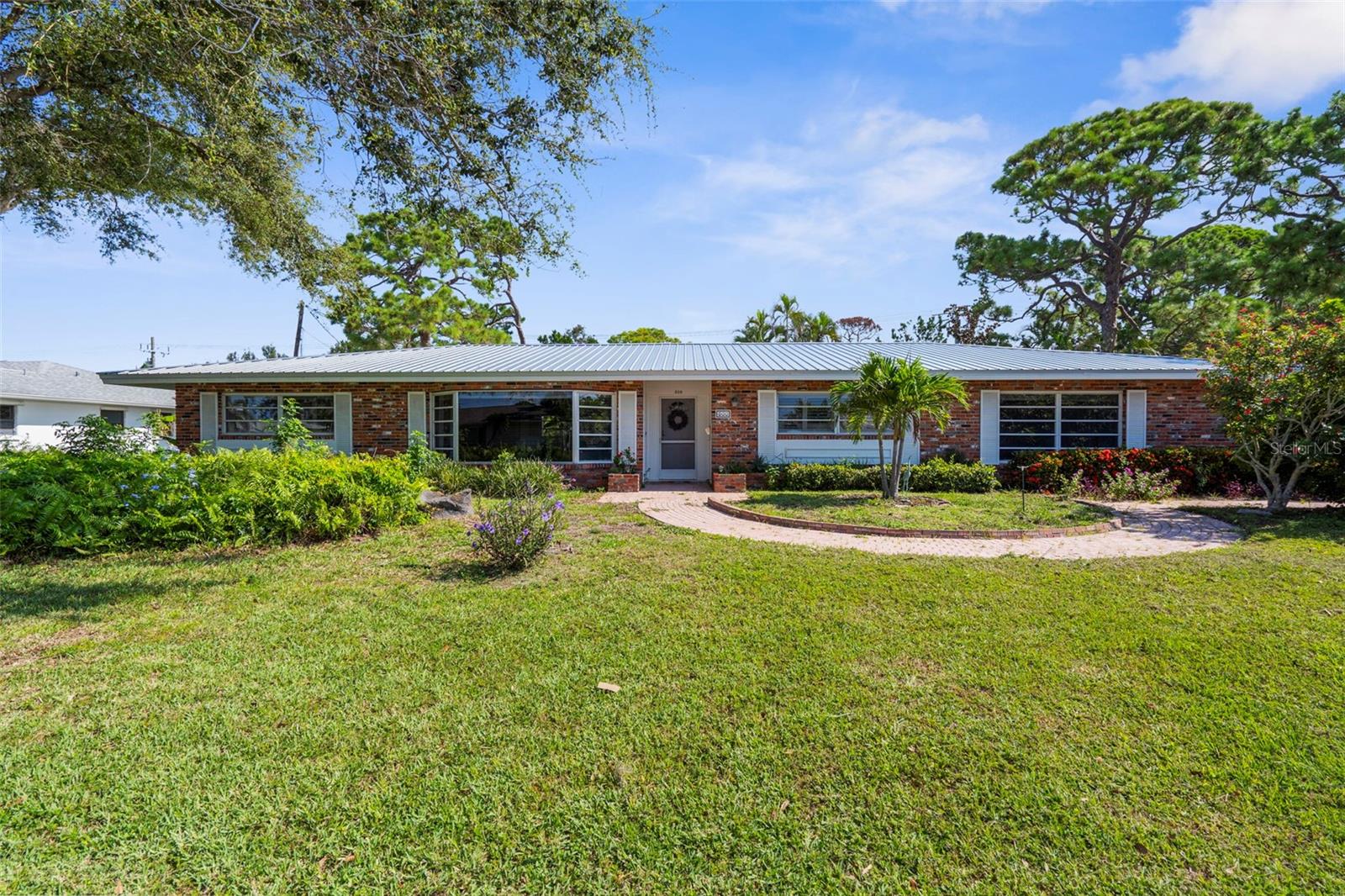 600 ALHAMBRA ROAD
