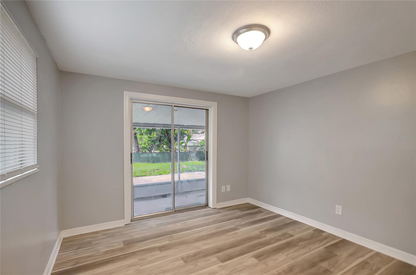 CASA LOMA SUB - Residential