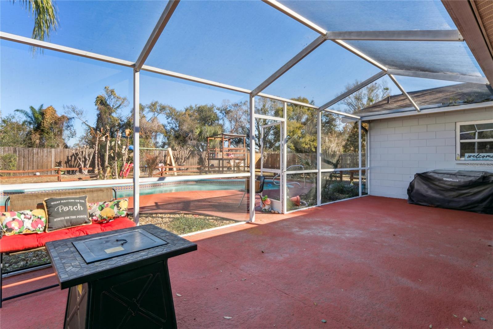 COUNTRYSIDE MANOR SUB - Residential