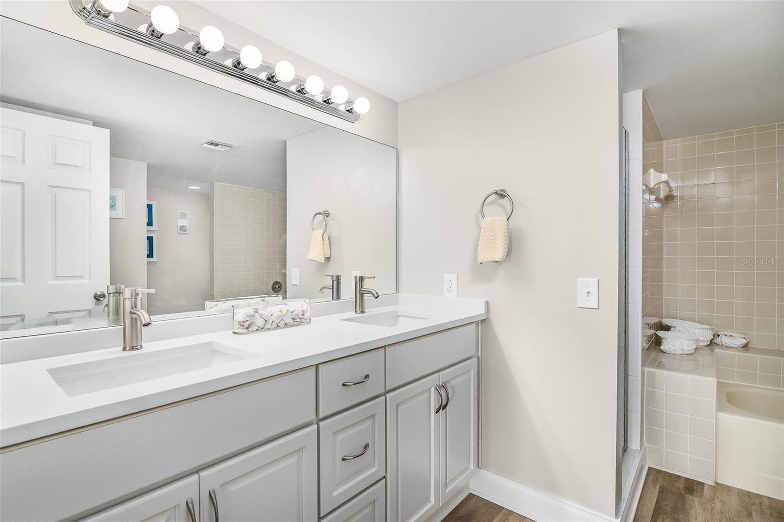 EDEN ESTATES - Residential