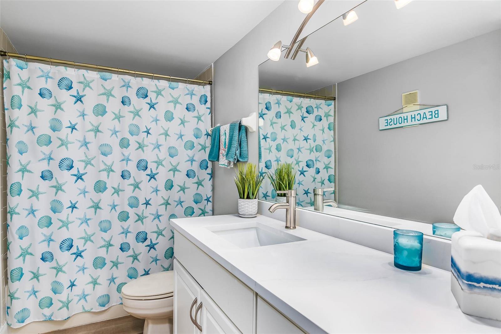 EDEN ESTATES - Residential