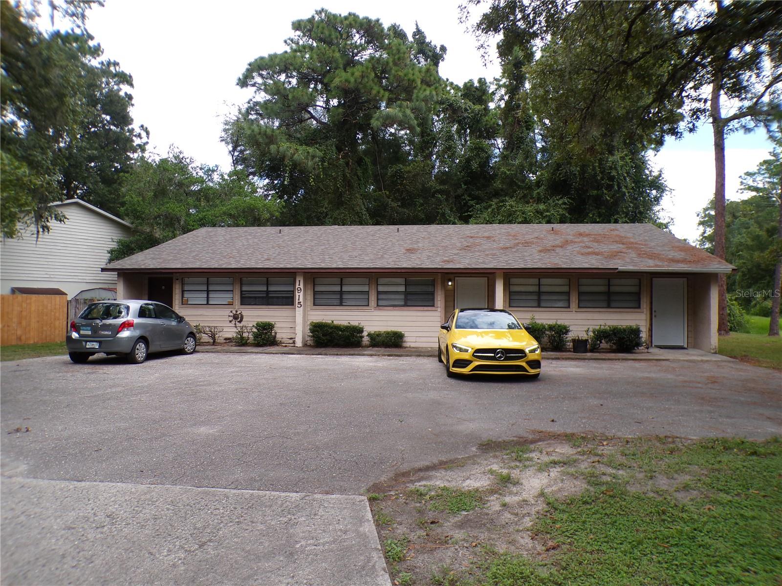 1915 SW 70TH TERRACE