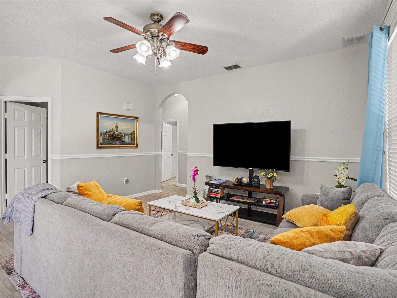 2671 MANESTY LANE