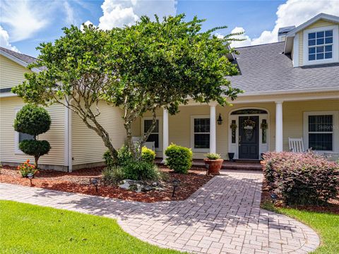 A home in DADE CITY