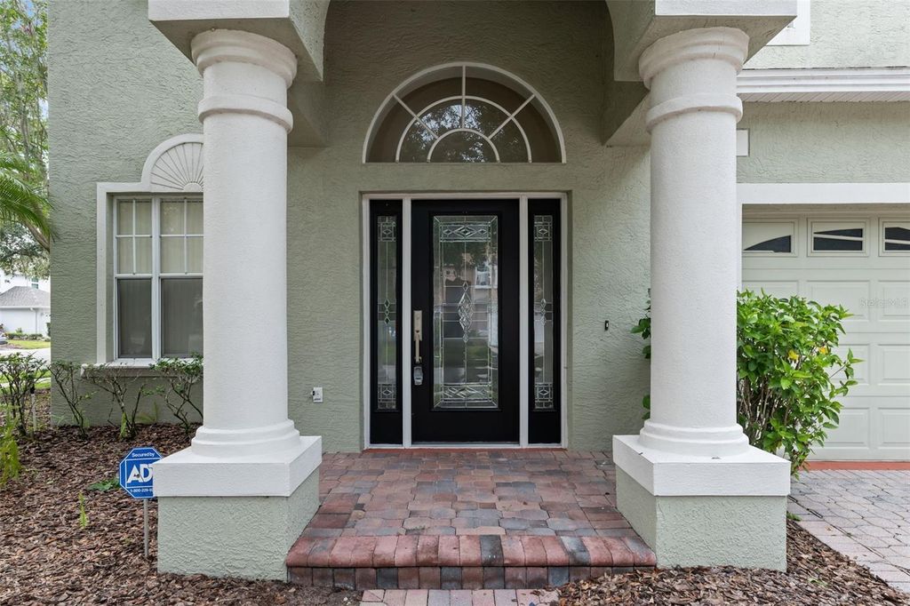 Photo of 5202 Abbey Park Avenue, Tampa, FL 33647 (MLS # TB8418131)