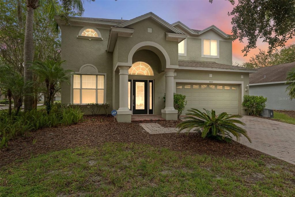 Photo of 5202 Abbey Park Avenue, Tampa, FL 33647 (MLS # TB8418131)