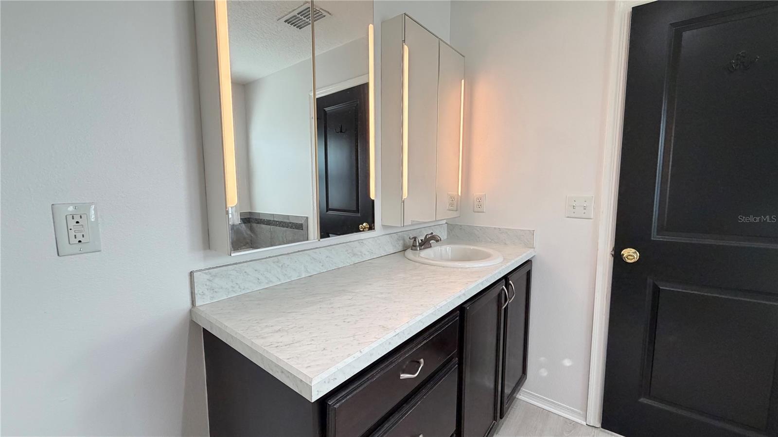 SAWGRASS PLANTATION PH 1B SEC2 - Residential Lease