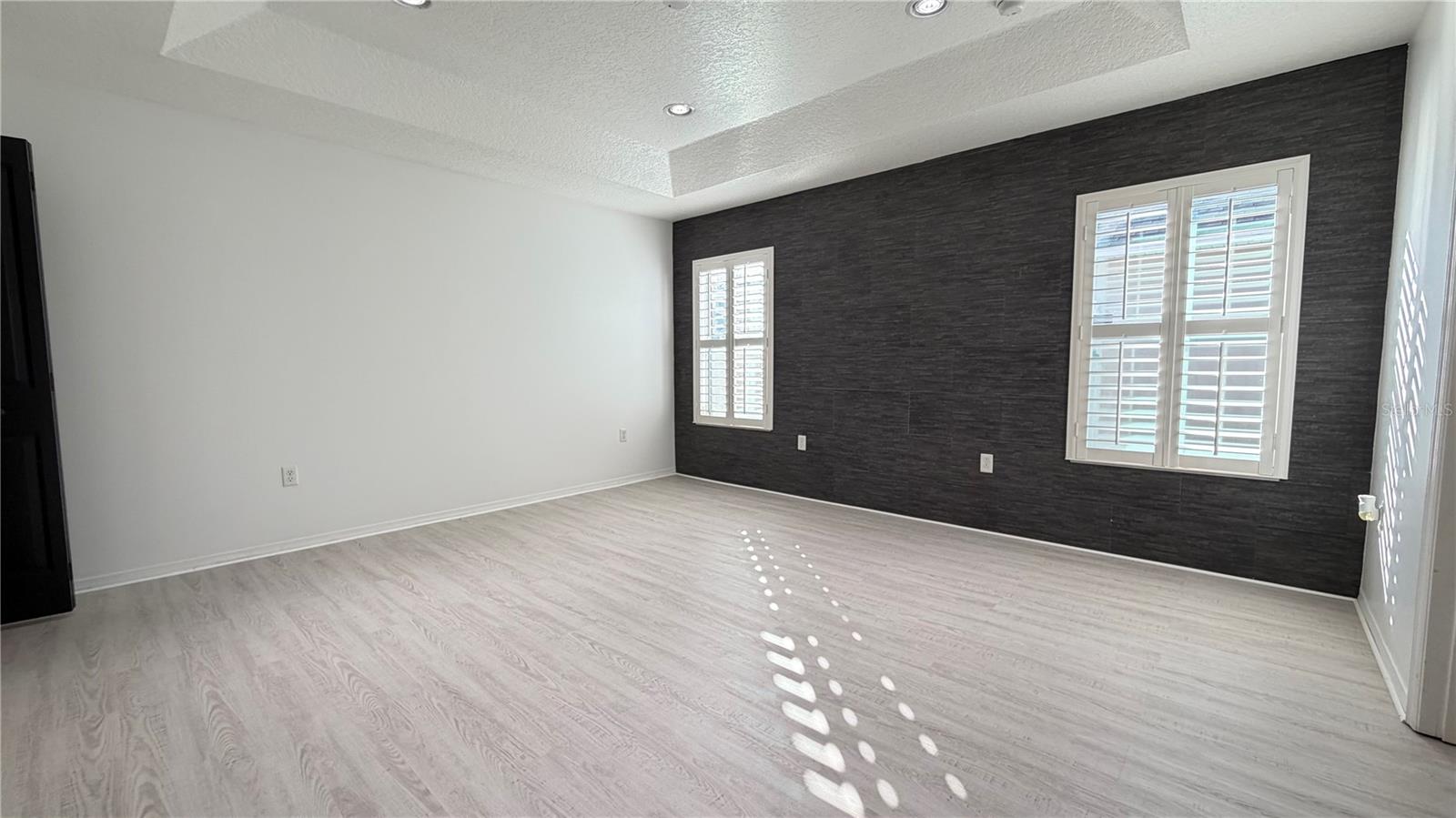 SAWGRASS PLANTATION PH 1B SEC2 - Residential Lease