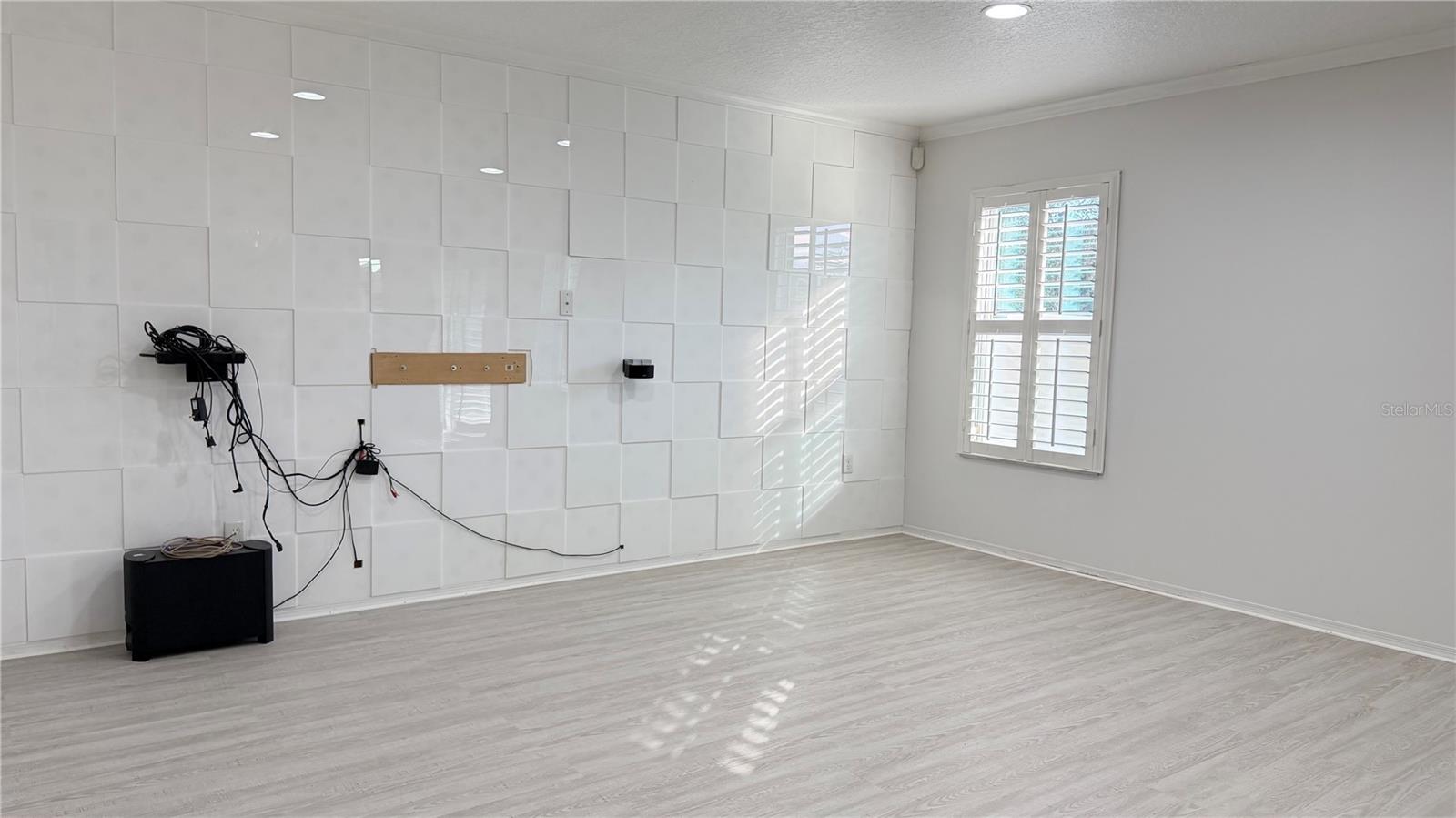 SAWGRASS PLANTATION PH 1B SEC2 - Residential Lease