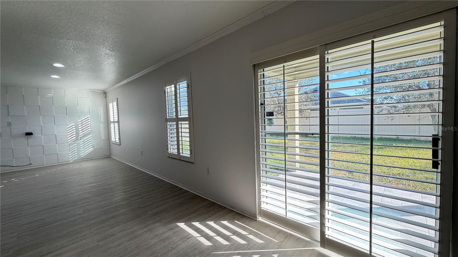 SAWGRASS PLANTATION PH 1B SEC2 - Residential Lease