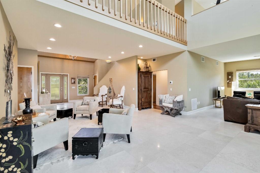 NO-SEE-UM ACRES - Residential