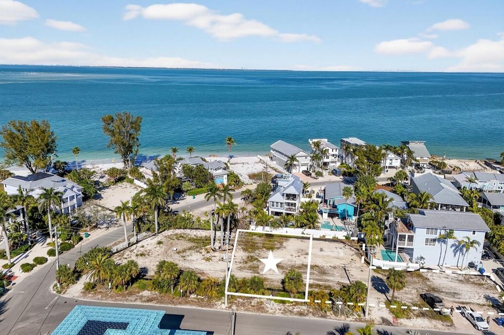 Photo of 808 N Bay Boulevard, Anna Maria, FL 34216 (MLS # A4661369)