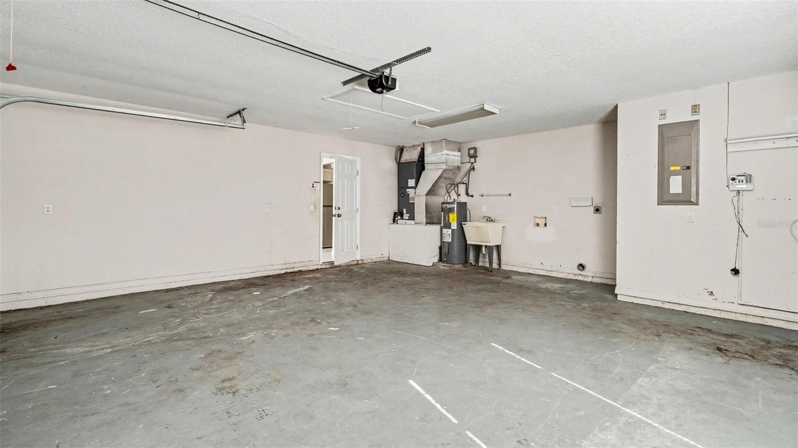 MAJESTIC OAKS SECOND ADD - Residential