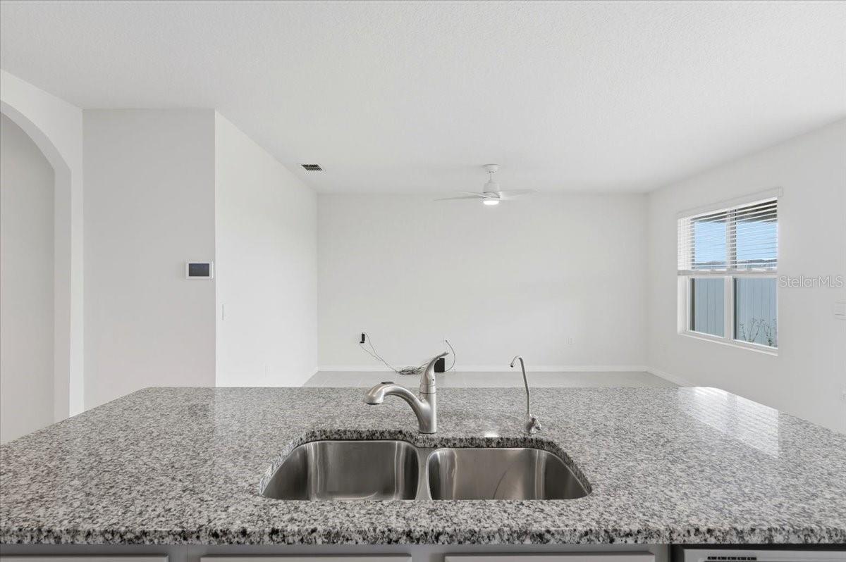 LAKES/LAUREL HLNDS PH 2B - Residential