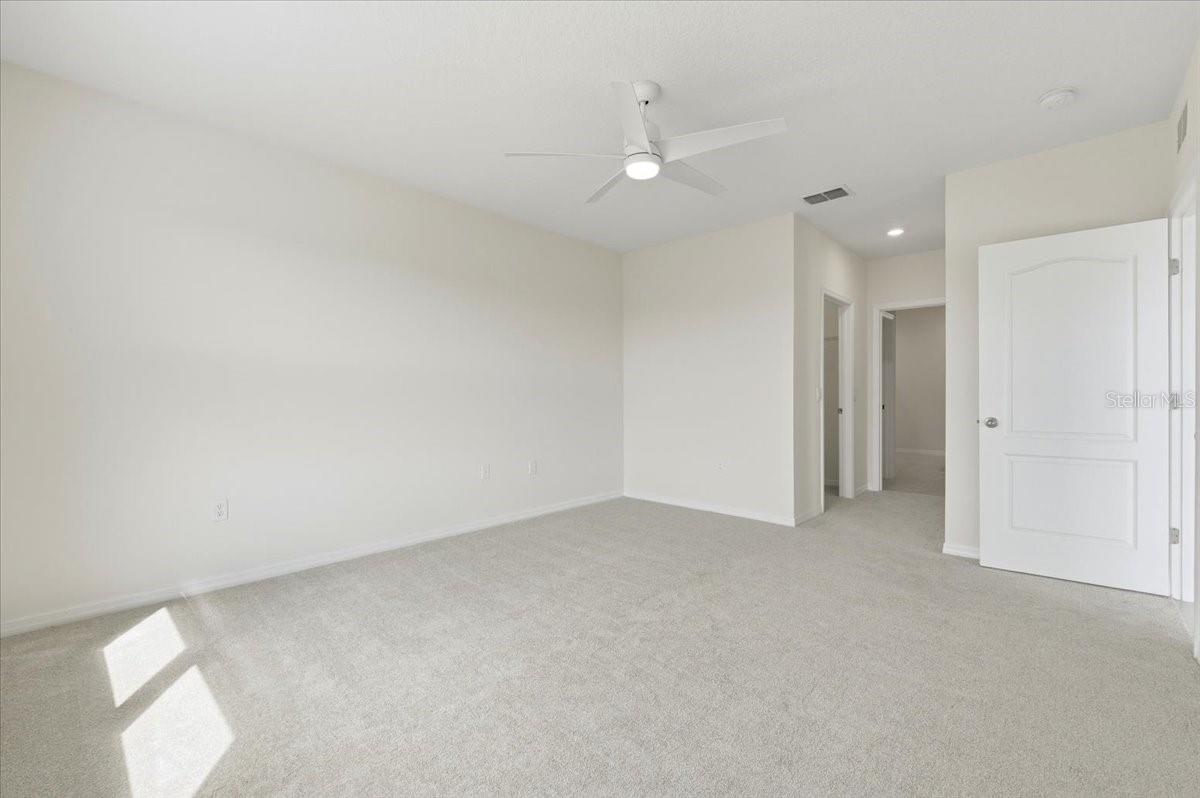 LAKES/LAUREL HLNDS PH 2B - Residential