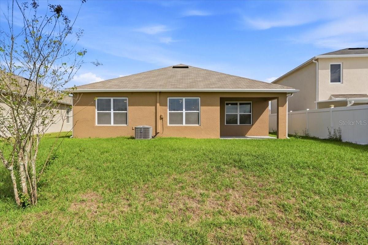 LAKES/LAUREL HLNDS PH 2B - Residential