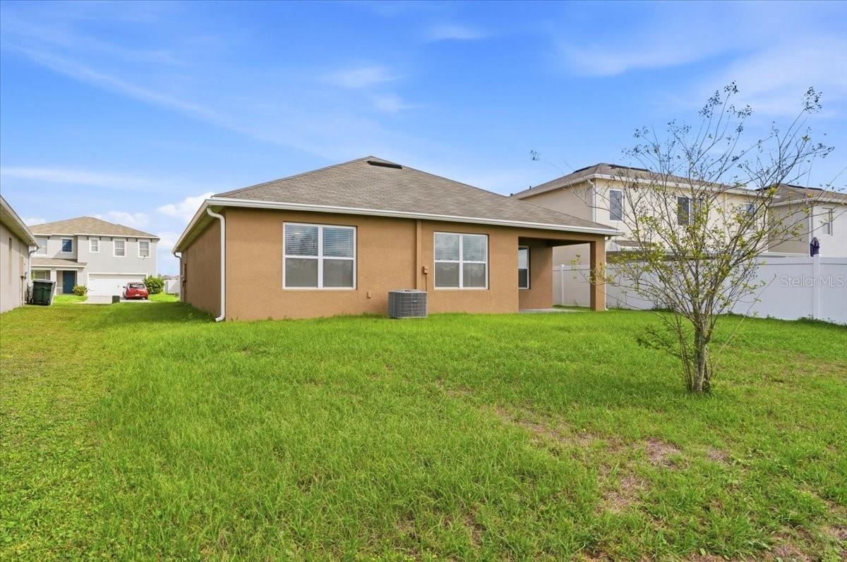 LAKES/LAUREL HLNDS PH 2B - Residential