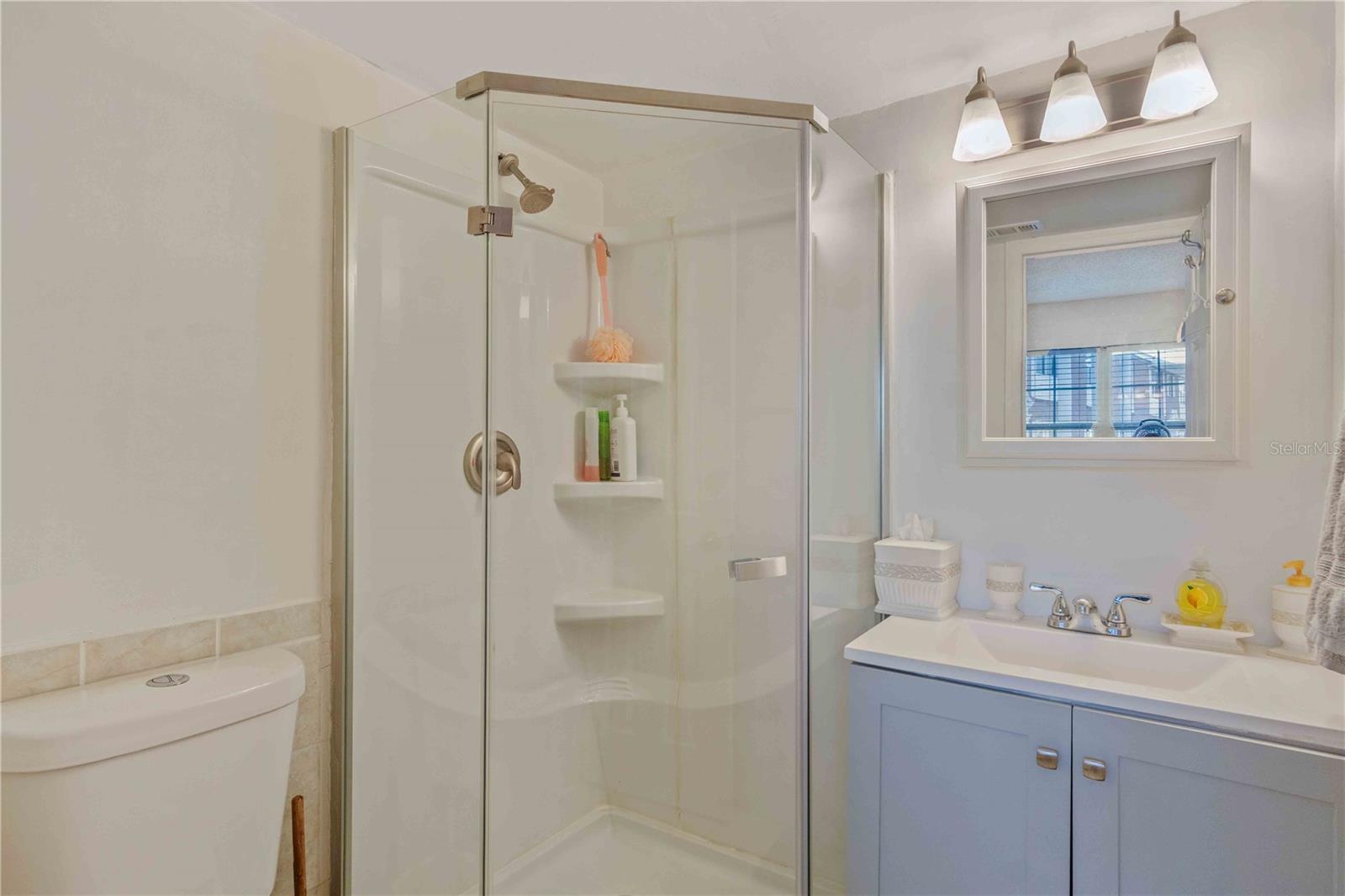 MARIA MANOR - Residential