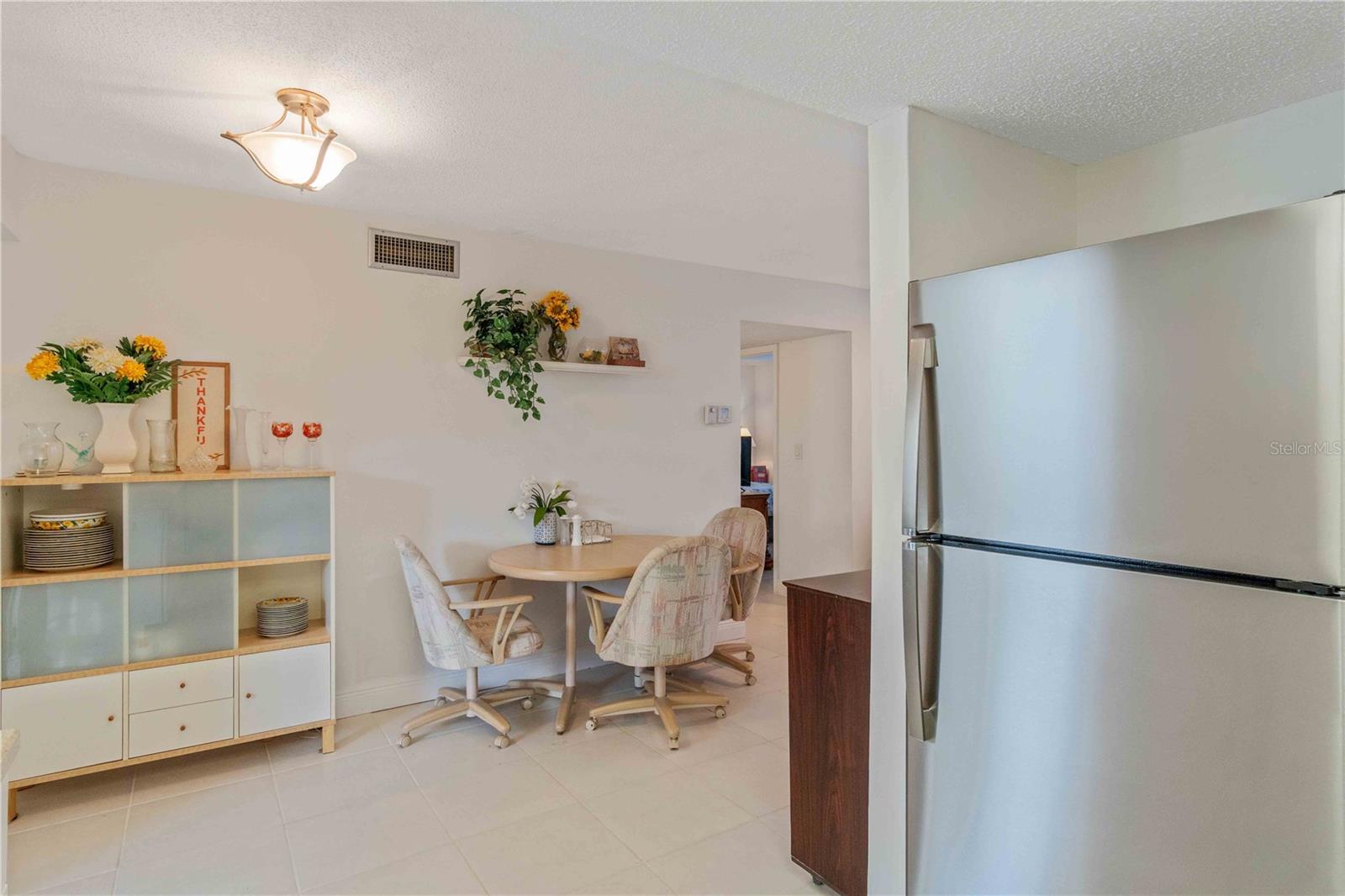 MARIA MANOR - Residential