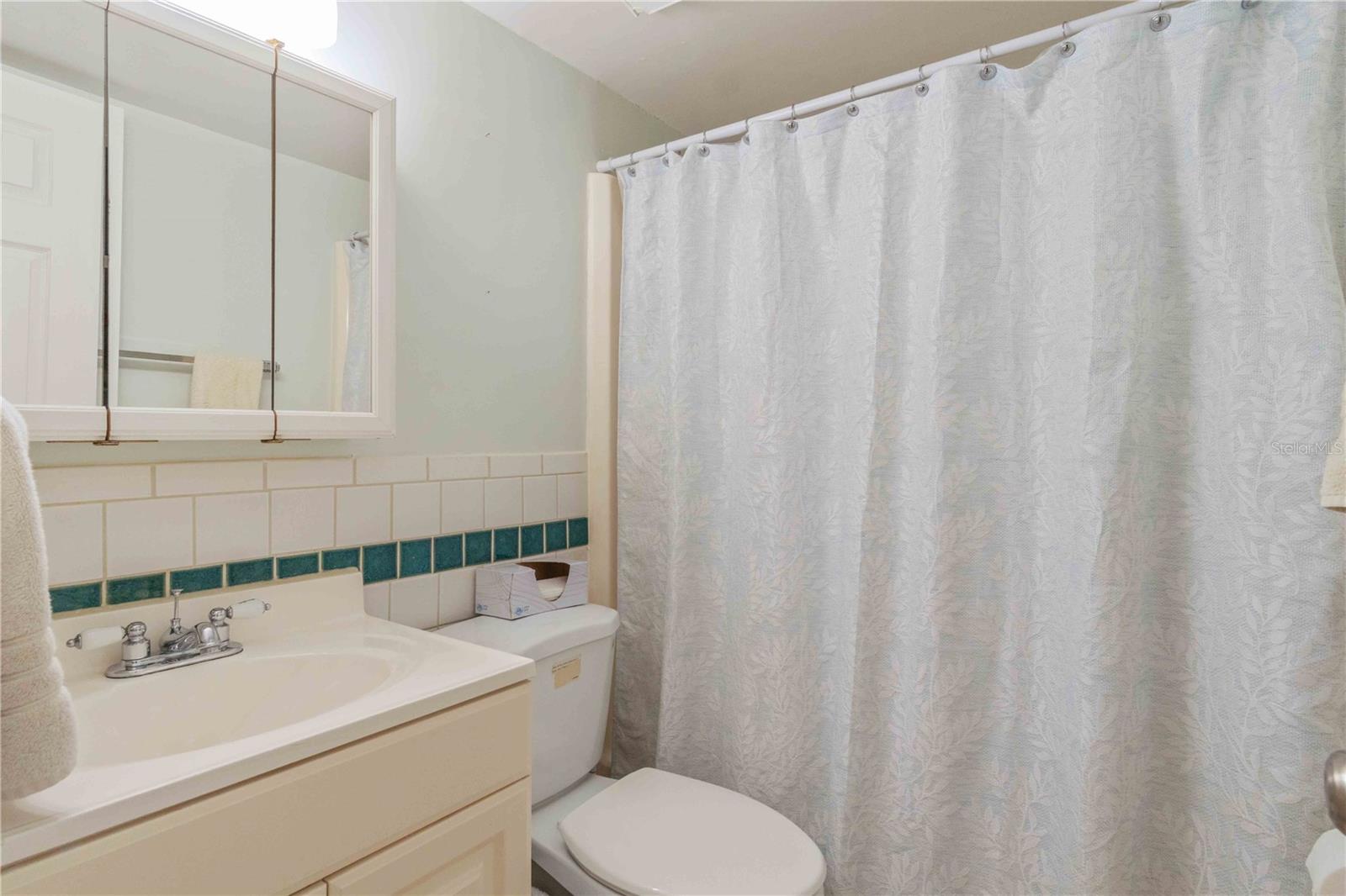 MARIA MANOR - Residential