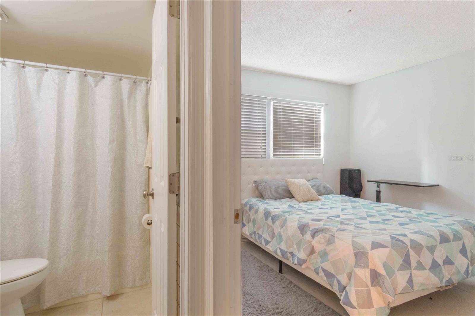 MARIA MANOR - Residential