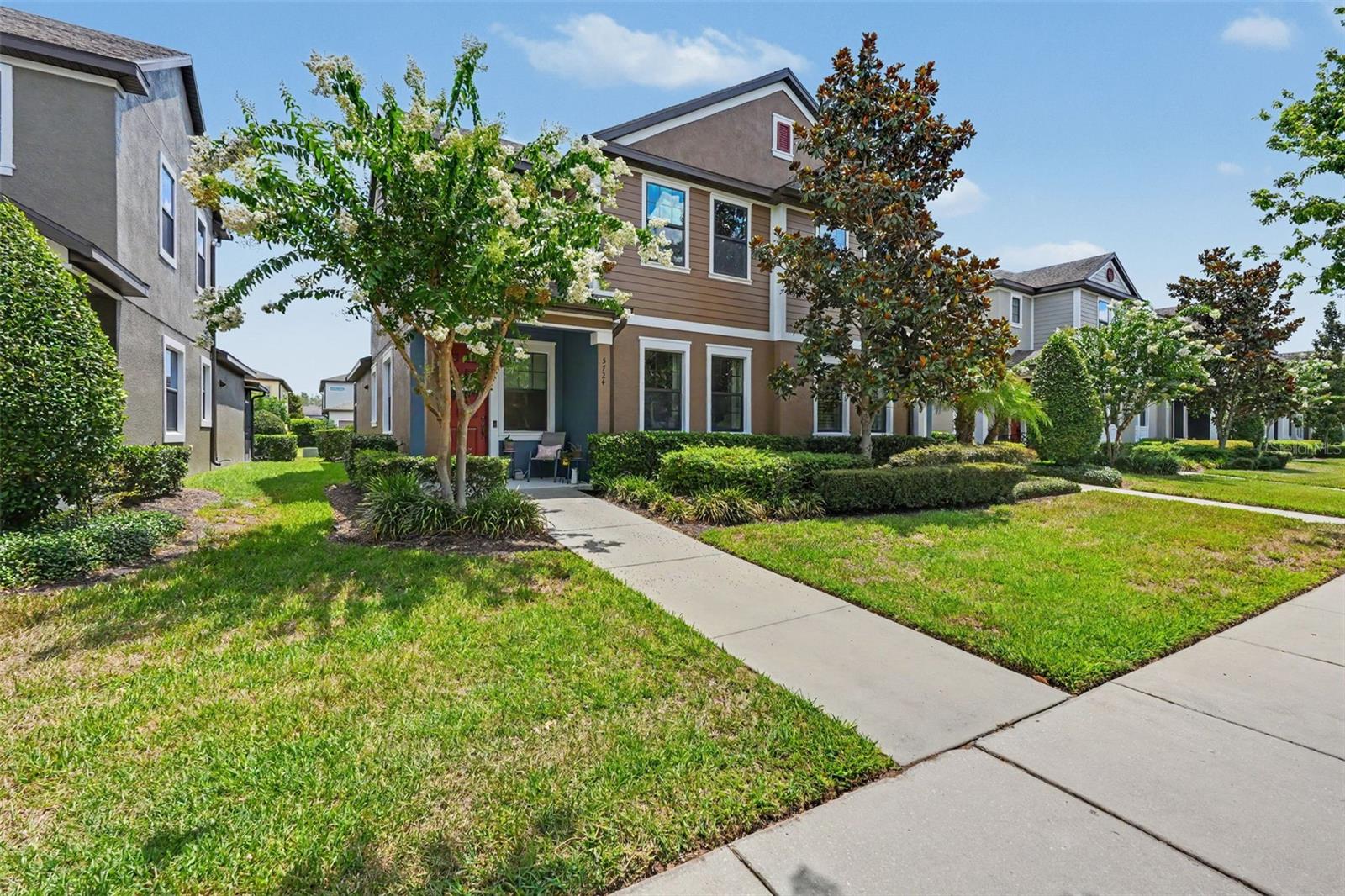 5724 CIRCA FISHHAWK BOULEVARD