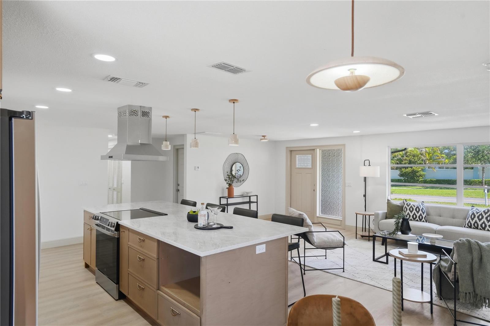 FAIRWAY MANOR - Residential