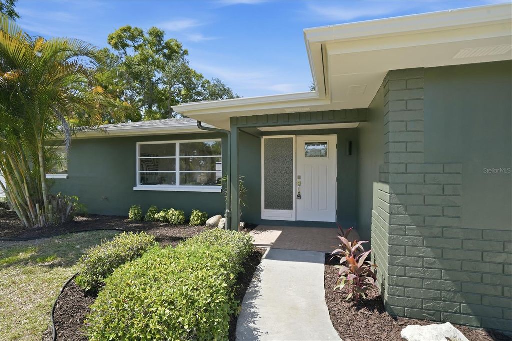 Photo of 1300 Michigan Boulevard, Dunedin, FL 34698 (MLS # TB8508809)