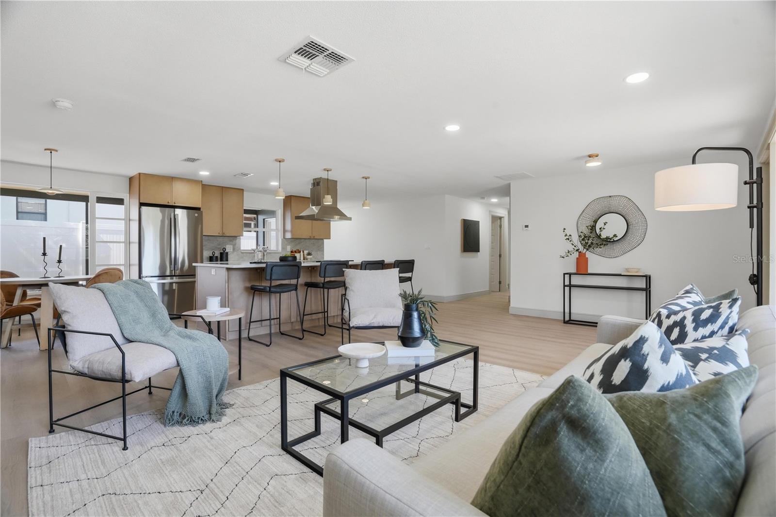 FAIRWAY MANOR - Residential