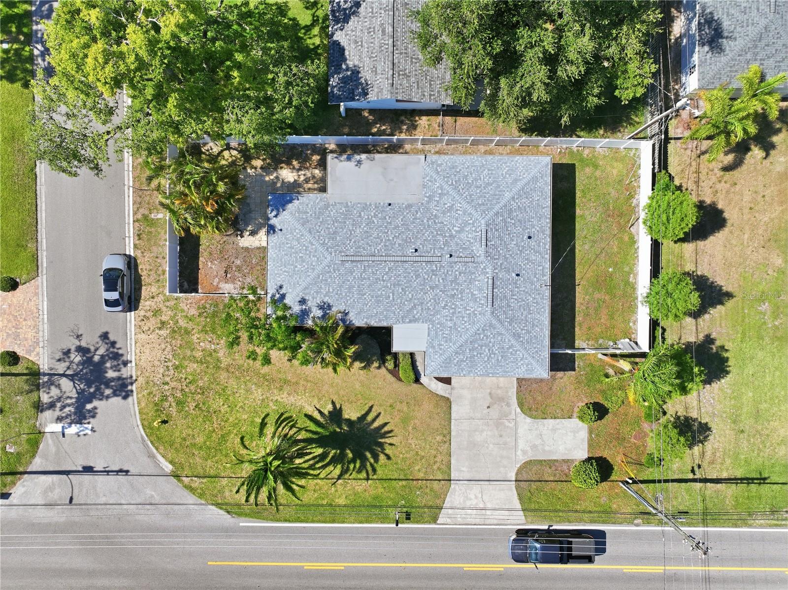 FAIRWAY MANOR - Residential