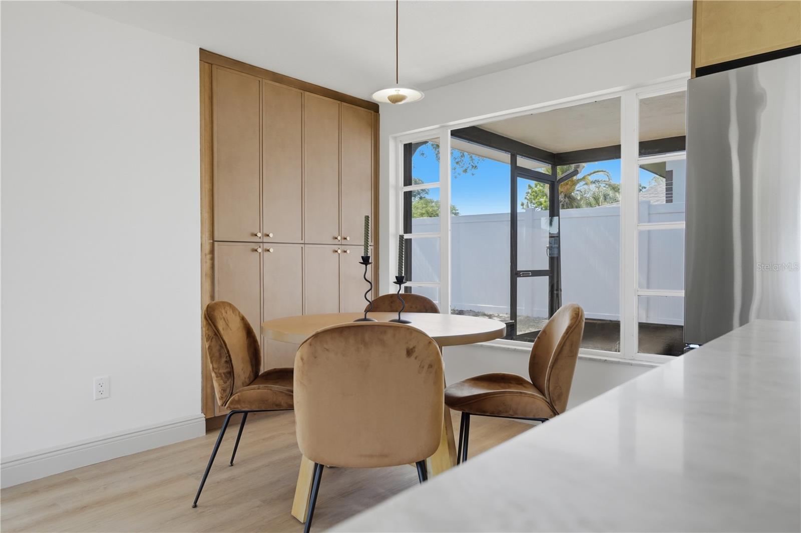 FAIRWAY MANOR - Residential