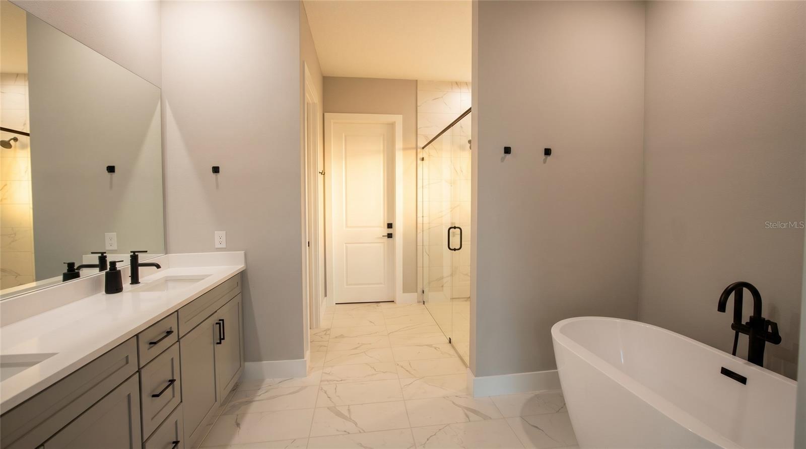 BELLA COLLINA WEST SUB - Residential