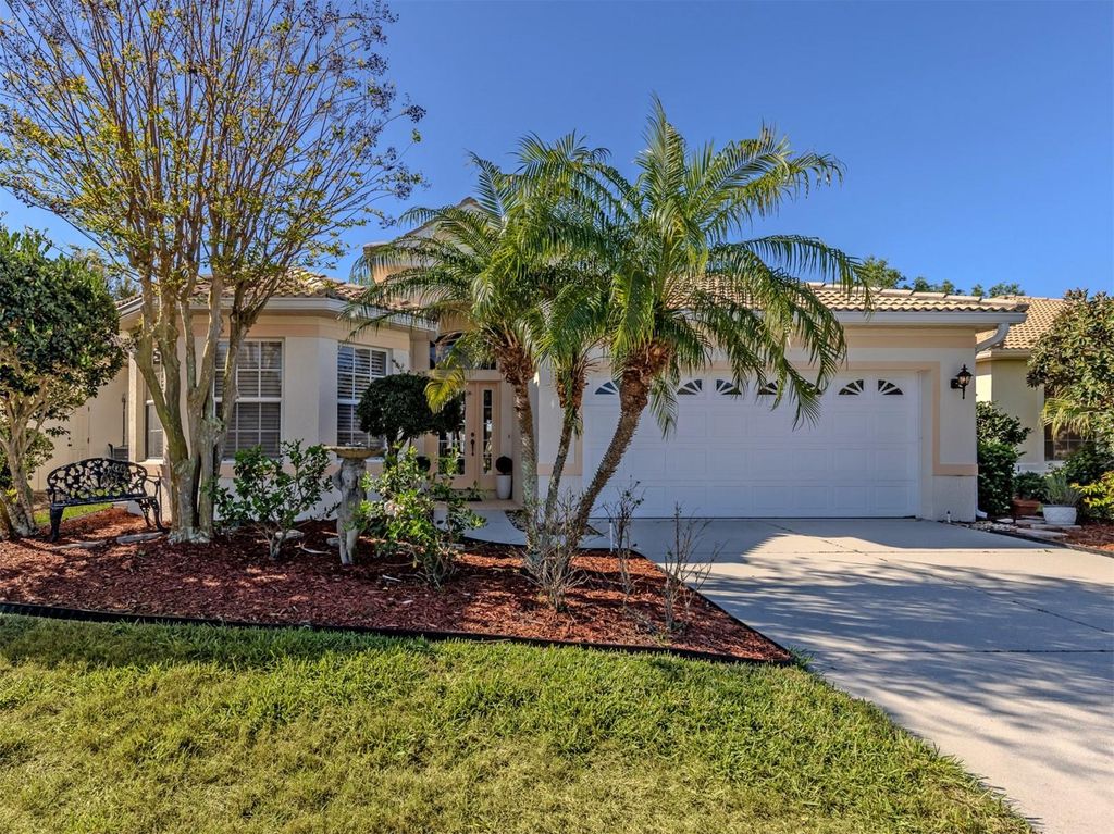 Photo of 404 Pinewood Lake Drive, Venice, FL 34285 (MLS # N6143666)