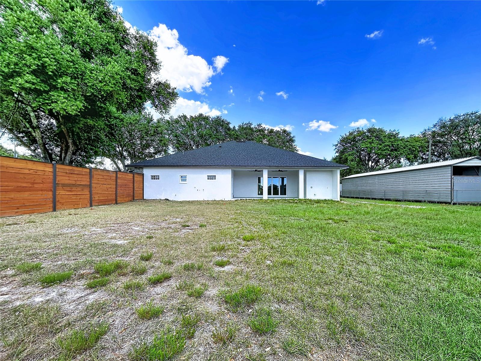 KNOLLWOOD ACRES - Residential