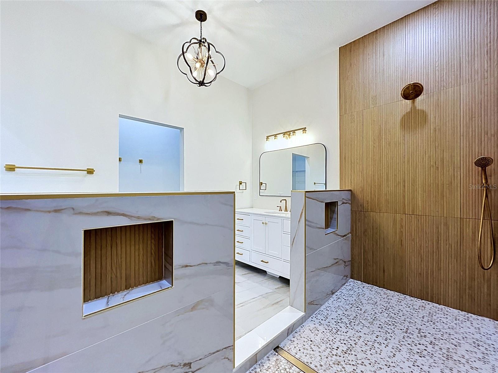 KNOLLWOOD ACRES - Residential