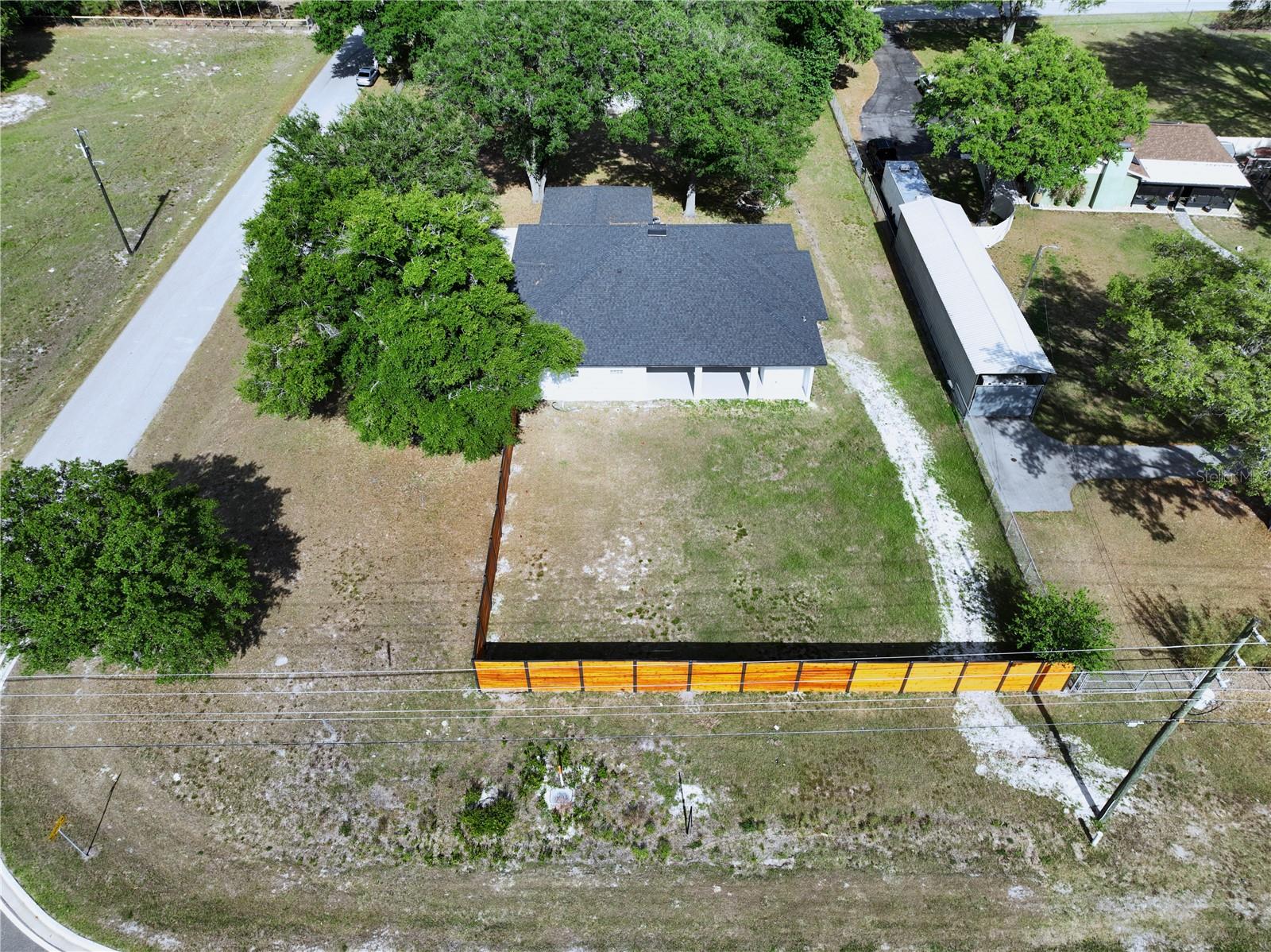 KNOLLWOOD ACRES - Residential