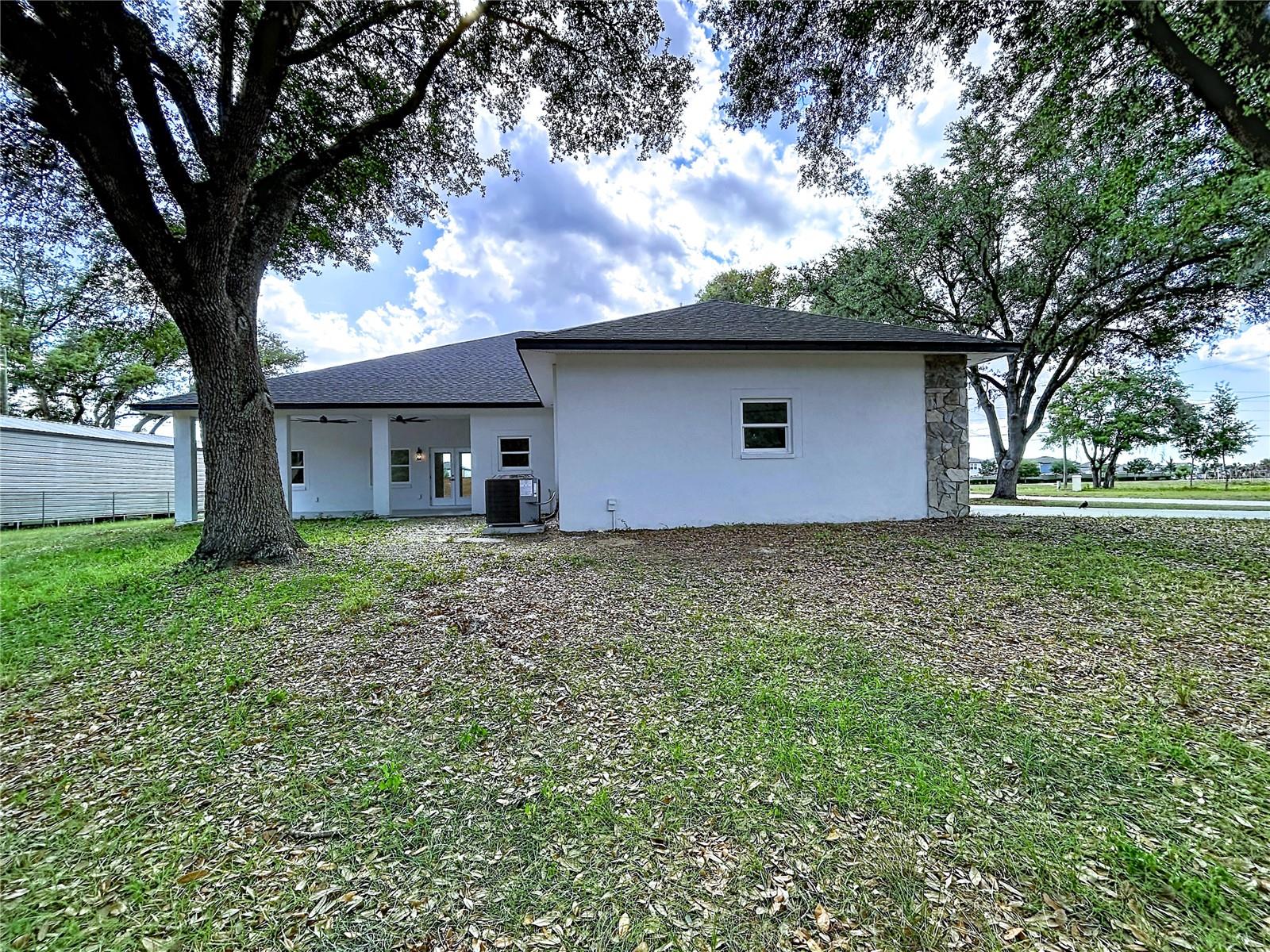 KNOLLWOOD ACRES - Residential